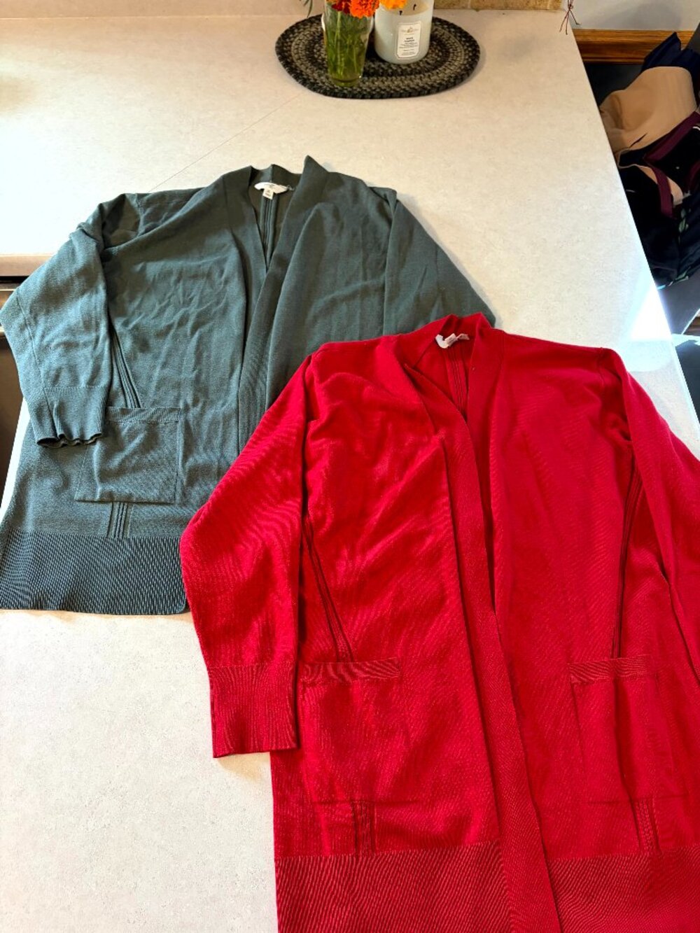 Lot of 2 women's Plus Size Cardigan Sweaters Red Green Size 0X Terra & Sky